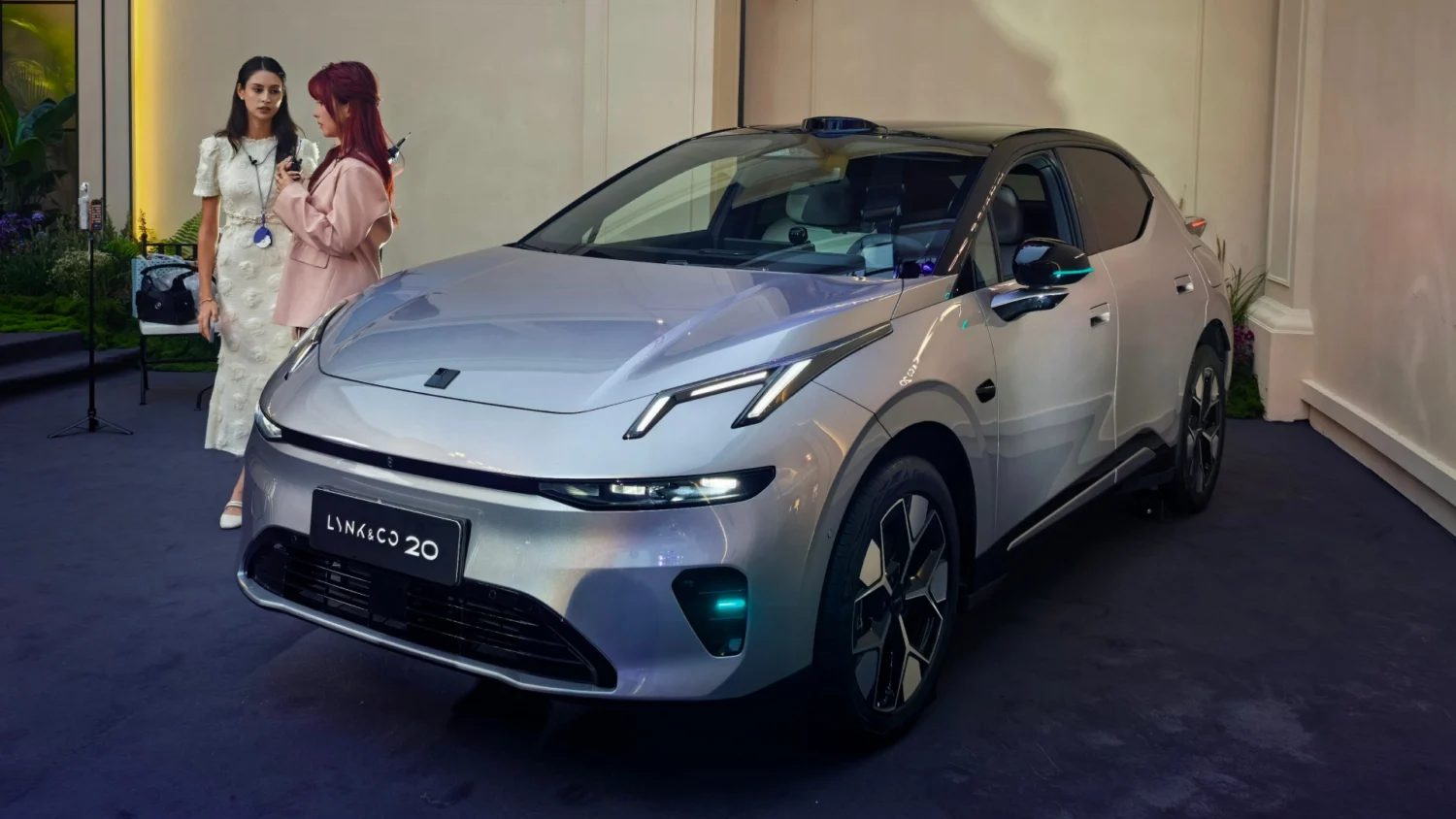 Yeni Lynk & Co 02: Menzili, Özellikleri ve Türkiye Durumu - fotoğraf 1