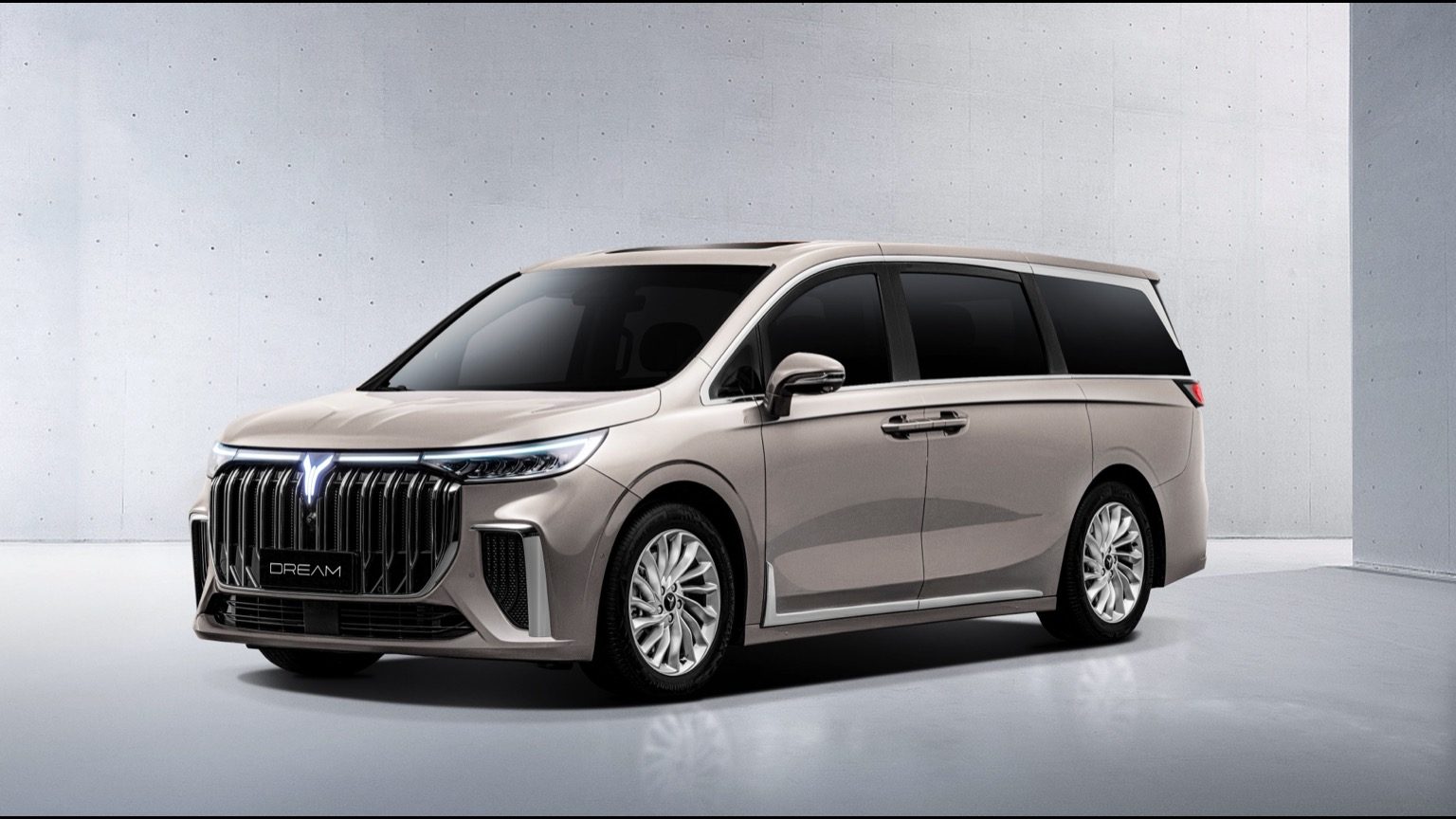 Voyah Dream Elektrikli MPV Menzili Ve Şarjı Yeterli mi? - fotoğraf 1