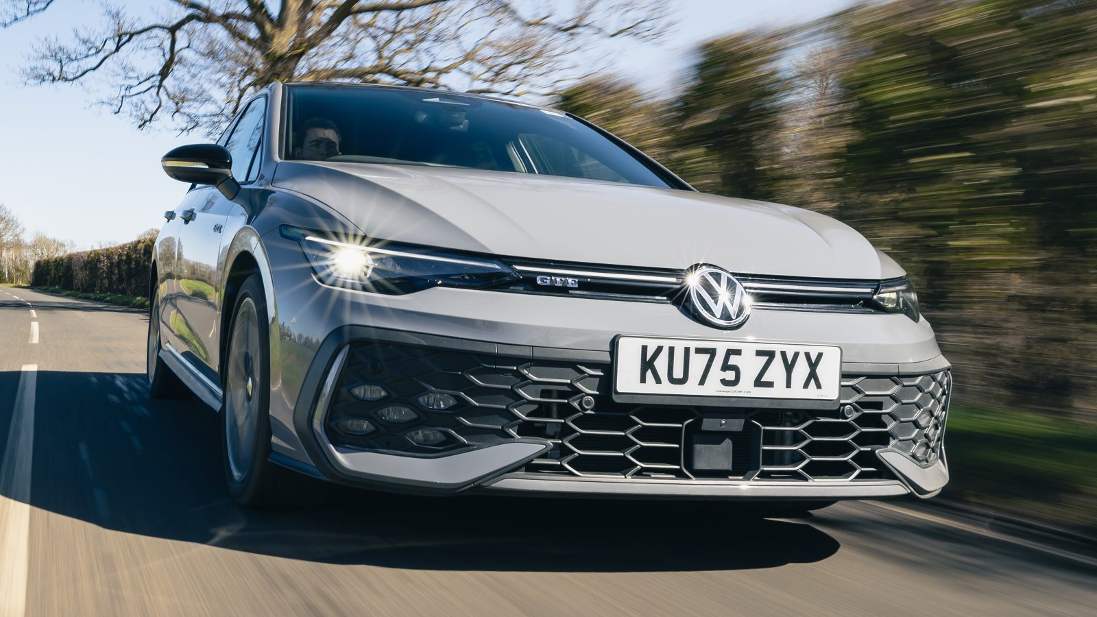 2027 Volkswagen Golf GTE Hibrit Kimler İçin Uygun? - fotoğraf 1