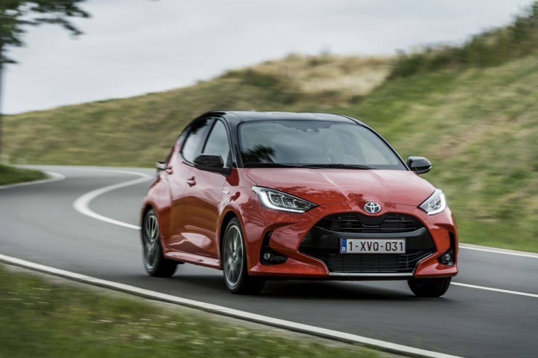 2026 Toyota Yaris ve Yaris Cross Hibrit Akü Sorunu Çözüldü mü? - fotoğraf 1
