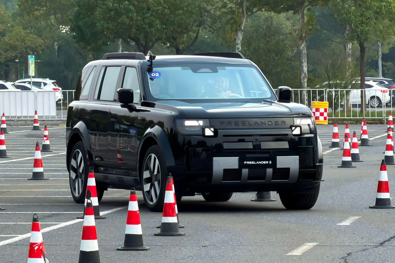 2027 Freelander 8 Plug-in Hibrit Türkiye’ye Ne Zaman Gelecek? - fotoğraf 1