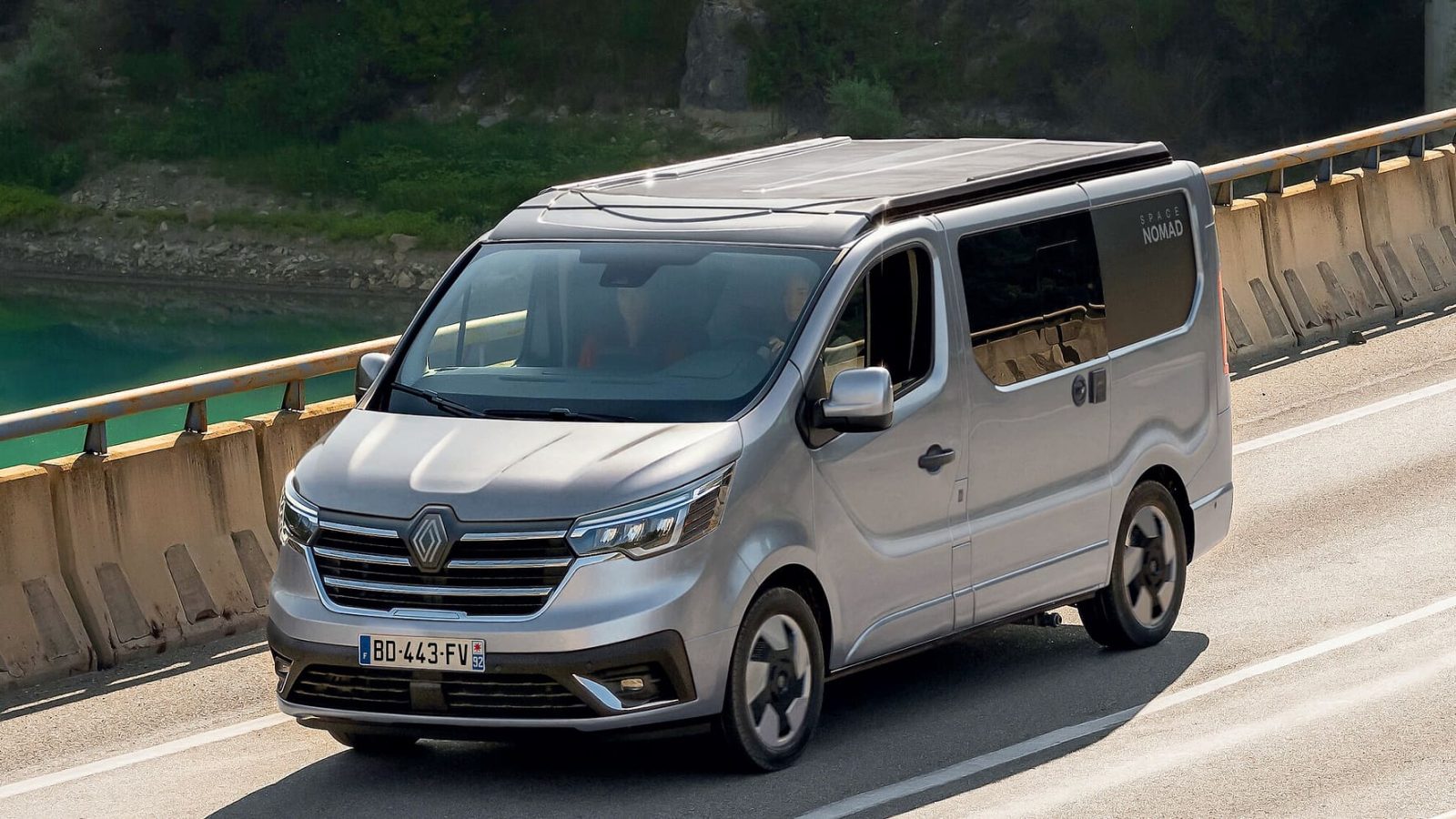 2027 Renault Trafic Dizel Yenilemesi İşletmelere Ne Vaat Ediyor? - fotoğraf 1