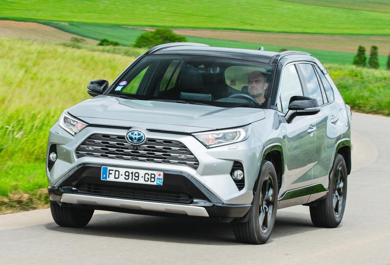 İkinci El Toyota RAV4 V Alınır mı? Güvenilirliği ve Bilinen Sorunları - fotoğraf 1