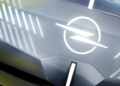 2026 Opel STX Concept Elektrikli Station Wagon Ne Vaat Ediyor? - fotoğraf 5