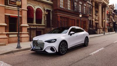 Mercedes-Benz C 300 4MATIC: Yeni Nesil Elektrikli C-Serisi Kapıda - fotoğraf 19