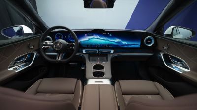 Mercedes-Benz C 300 4MATIC: Yeni Nesil Elektrikli C-Serisi Kapıda - fotoğraf 37