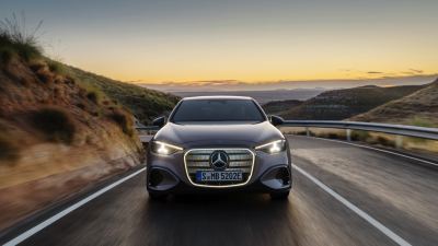 Mercedes-Benz C 300 4MATIC: Yeni Nesil Elektrikli C-Serisi Kapıda - fotoğraf 8