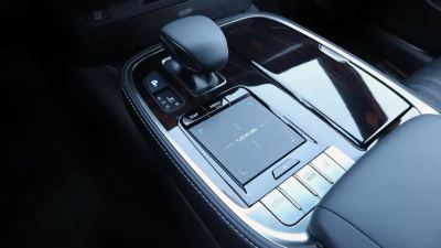 Lexus LS 500: Twin-Turbo V6 Gücüyle Lüksün Zirvesinde - fotoğraf 14