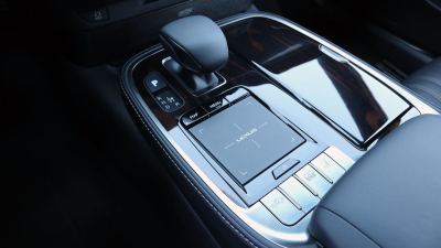 Lexus LS 500: Twin-Turbo V6 Gücüyle Lüksün Zirvesinde - fotoğraf 17