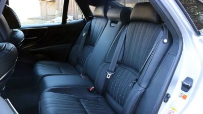 Lexus LS 500: Twin-Turbo V6 Gücüyle Lüksün Zirvesinde - fotoğraf 18