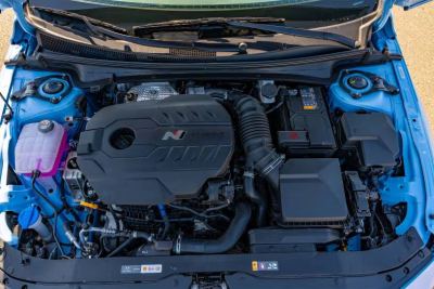 Hyundai Elantra N TCR: Yarış Otomobili ve TCR Edition Farkı - fotoğraf 10