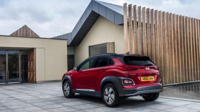 Hyundai Kona İncelemesi: Motor Seçenekleri ve Elektrikli Menzil - fotoğraf 4