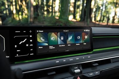 Kia EV9 İncelemesi: 563 km WLTP Menzil, 800V Şarj ve 6/7 Koltuklu SUV - fotoğraf 11