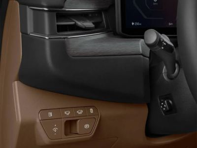 Kia EV9 İncelemesi: 563 km WLTP Menzil, 800V Şarj ve 6/7 Koltuklu SUV - fotoğraf 22