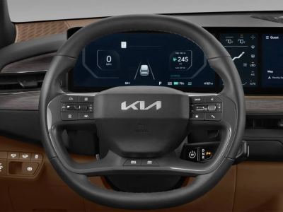 Kia EV9 İncelemesi: 563 km WLTP Menzil, 800V Şarj ve 6/7 Koltuklu SUV - fotoğraf 36
