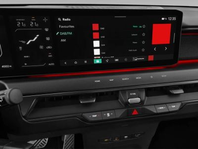 Kia EV9 İncelemesi: 563 km WLTP Menzil, 800V Şarj ve 6/7 Koltuklu SUV - fotoğraf 42