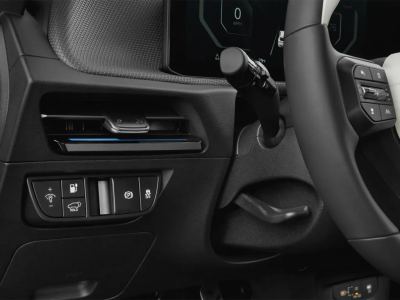 Kia EV6 İncelemesi: 428 km WLTP Menzil, 800V Şarj ve Türkiye Donanımı - fotoğraf 44