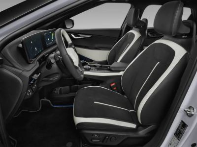 Kia EV6 İncelemesi: 428 km WLTP Menzil, 800V Şarj ve Türkiye Donanımı - fotoğraf 50