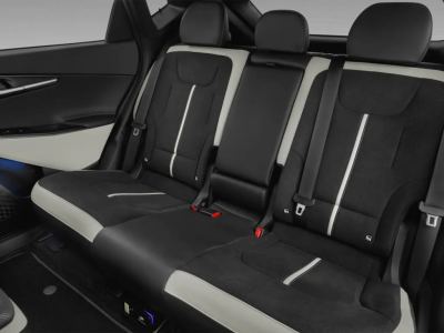 Kia EV6 İncelemesi: 428 km WLTP Menzil, 800V Şarj ve Türkiye Donanımı - fotoğraf 57