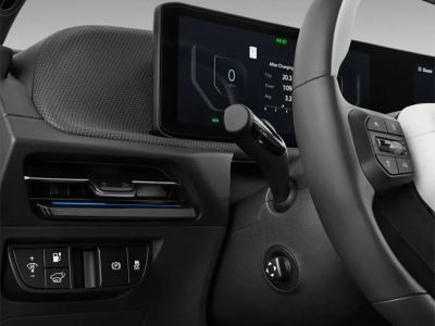 Kia EV6 İncelemesi: 428 km WLTP Menzil, 800V Şarj ve Türkiye Donanımı - fotoğraf 63