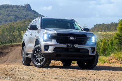 2027 Ford Everest: 4x4 Yeteneği ve Türkiye'ye Gelecek mi? - fotoğraf 1