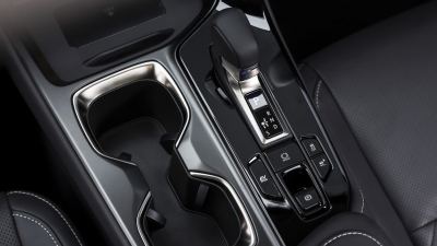 2027 Lexus NX Türkiye'ye Ne Zaman Gelecek? 100 km Menzil - fotoğraf 12