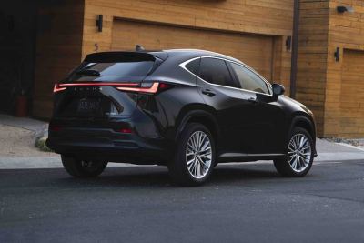2027 Lexus NX Türkiye'ye Ne Zaman Gelecek? 100 km Menzil - fotoğraf 44