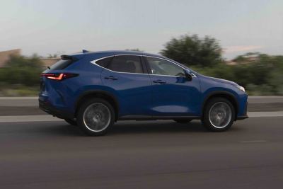 2027 Lexus NX Türkiye'ye Ne Zaman Gelecek? 100 km Menzil - fotoğraf 49