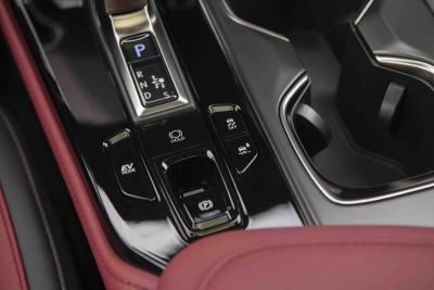 2027 Lexus NX Türkiye'ye Ne Zaman Gelecek? 100 km Menzil - fotoğraf 79