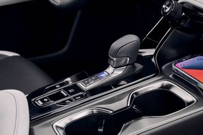 2027 Lexus NX Türkiye'ye Ne Zaman Gelecek? 100 km Menzil - fotoğraf 84
