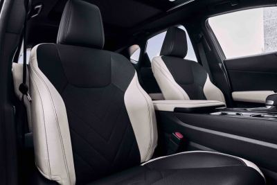 2027 Lexus NX Türkiye'ye Ne Zaman Gelecek? 100 km Menzil - fotoğraf 94