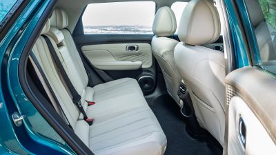 Aion UT İncelemesi: Elektrikli Hatchback'in Menzili ve Motoru - fotoğraf 20