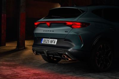 Cupra Formentor VZ5 İncelemesi: 390 HP Beş Silindirli SUV - fotoğraf 7