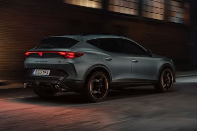 Cupra Formentor VZ5 İncelemesi: 390 HP Beş Silindirli SUV - fotoğraf 10