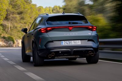 Cupra Formentor VZ5 İncelemesi: 390 HP Beş Silindirli SUV - fotoğraf 6