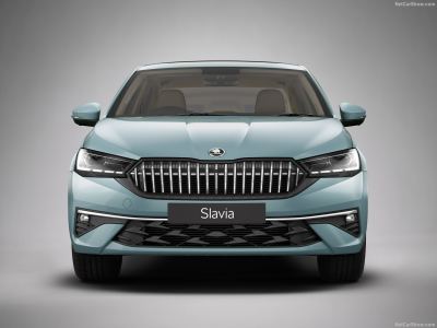 Yeni Skoda Slavia Makyajı: Özellikleri, Motoru ve 8 İleri Otomatiği - fotoğraf 2