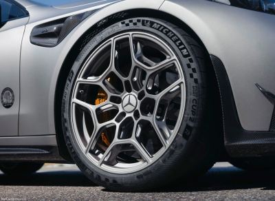 Mercedes-AMG CLE 646 Türkiye’de Var mı? V8 Motoru ve Özellikleri - fotoğraf 28