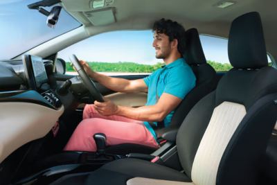 Toyota Glanza Nasıl Bir Otomobil? Hibrit Motoru ve Türkiye Durumu - fotoğraf 17