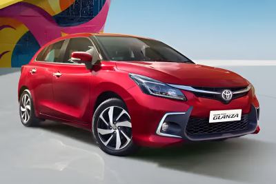 Toyota Glanza Nasıl Bir Otomobil? Hibrit Motoru ve Türkiye Durumu - fotoğraf 1