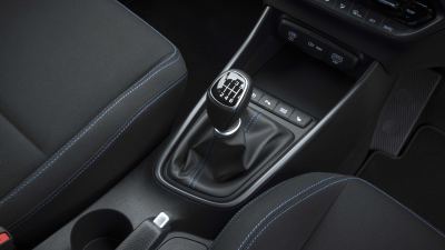 Hyundai Bayon İncelemesi: Özellikleri, Motoru ve Türkiye’de Alınır mı? - fotoğraf 17