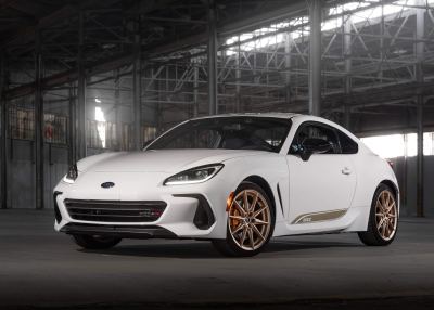 Subaru BRZ ZC15 228 Beygirlik Manuel Spor Otomobilin Tüm Özellikleri - fotoğraf 1