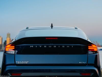 2027 Mitsubishi Eclipse Sportback: Nissan Leaf Tabanlı EV - fotoğraf 6
