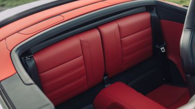 Porsche 911 Turbo S Cabriolet: 711 PS Hibrit Performansı - fotoğraf 10