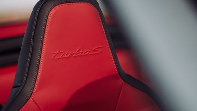 Porsche 911 Turbo S Cabriolet: 711 PS Hibrit Performansı - fotoğraf 13