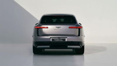 Bentley Torcal S: 888 PS, 600 km WLTP ve Hızlı Şarj - fotoğraf 17