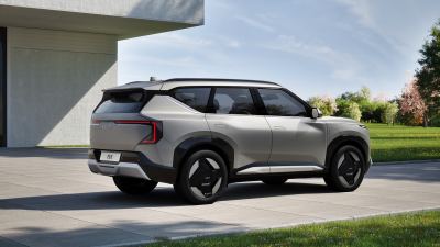 Kia EV5 60,3 kWh: 390 km WLTP, 400V ve Şarj Süresi - fotoğraf 16