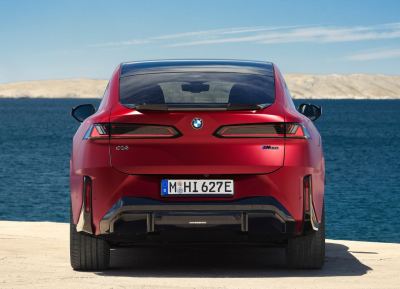 Yeni BMW iX4 M60 xDrive: 612 bg ve 777 km Menzil - fotoğraf 2