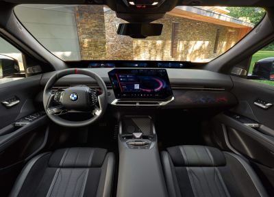 Yeni BMW iX4 M60 xDrive: 612 bg ve 777 km Menzil - fotoğraf 14