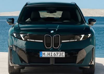 BMW iX3 M60 xDrive: 612 bg ve 754 km Menzil - fotoğraf 3