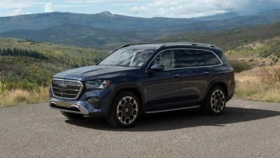 Yeni Mercedes-Benz GLS 2027: Yeni V8 ve 7 Koltuklu SUV - fotoğraf 13